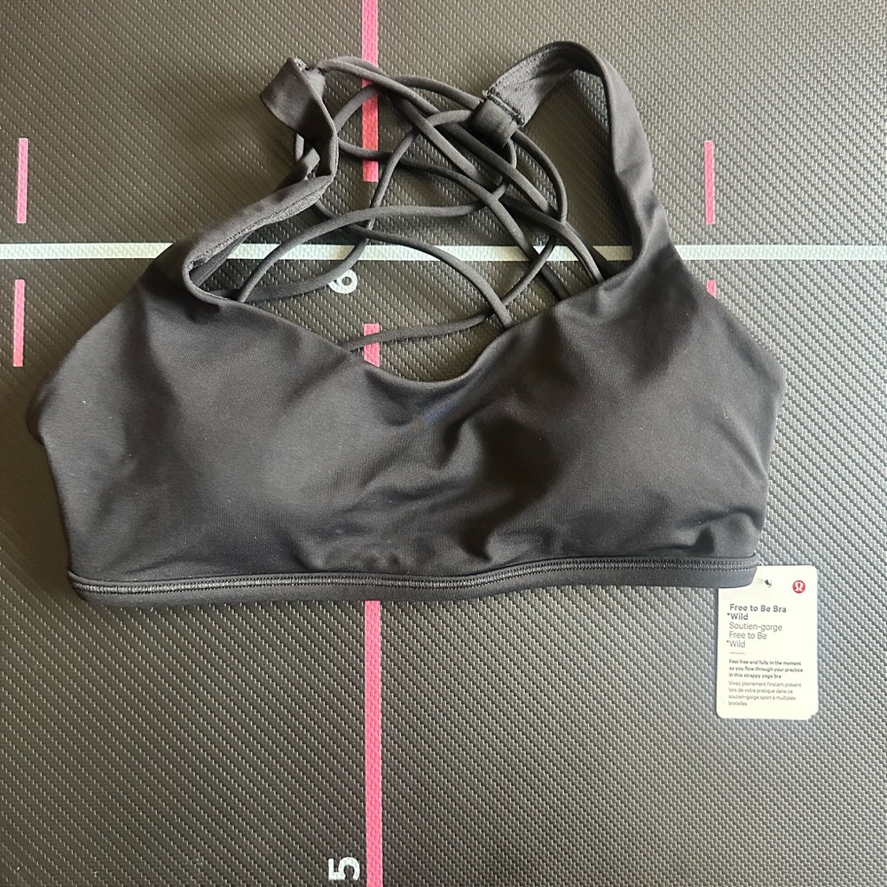 Lululemon Free to be Bra Wild. New with tags. Size 4